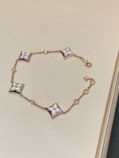 [⭐Veyra]STAR 4 MOTIF MOP DIAMOND PINK GOLD BRACELET