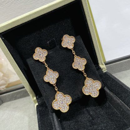 [⭐Veyra]CLOVER 3 MOTIFS DIAMOND PAVED ROSE GOLD EARRINGS