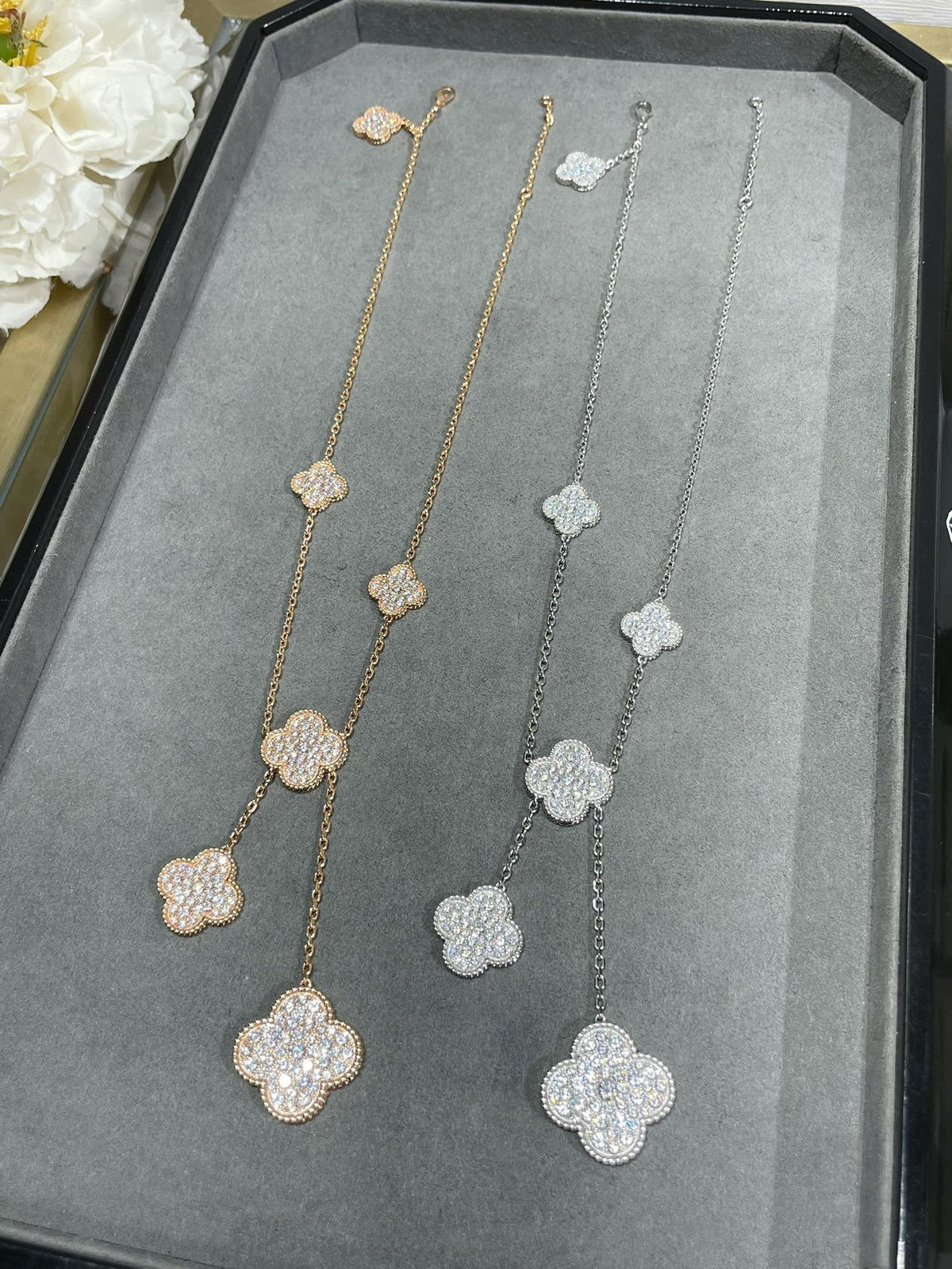 [⭐Veyra]CLOVER 6 MOTIF DIAMOND PAVED NECKLACE