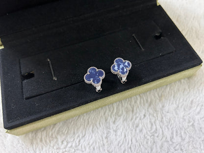 [⭐Veyra]CLOVER PIETERSITE MEDIUM STUD EARRINGS