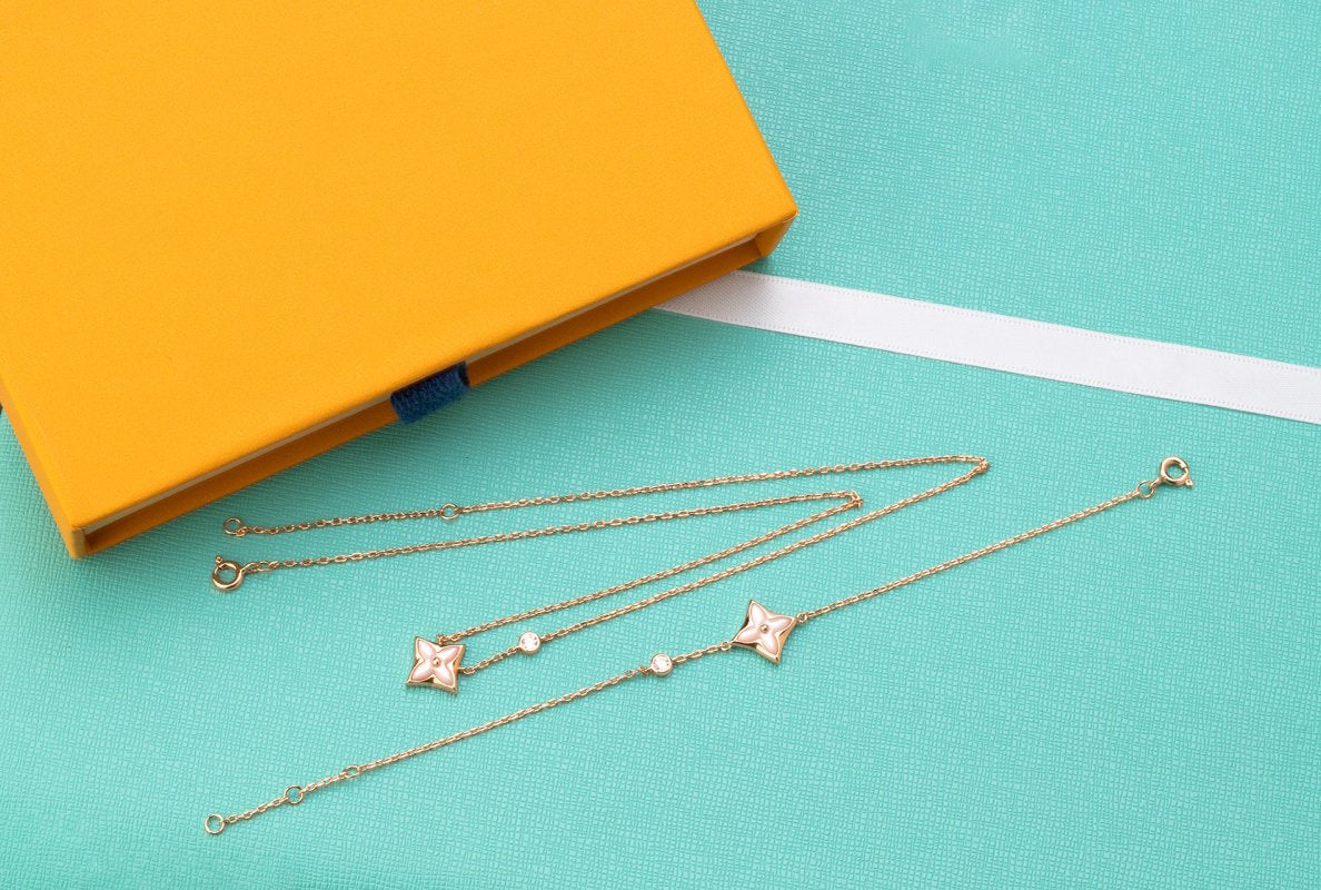 [⭐Veyra]STAR PINK MOP 1 DIAMOND PINK GOLD NECKLACE