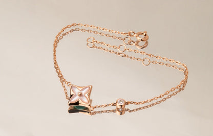 [⭐Veyra]STAR PINK MOP 1 DIAMOND PINK GOLD NECKLACE