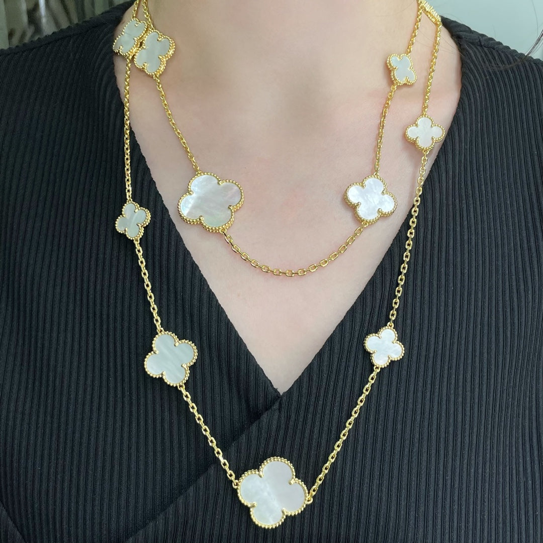 [⭐Veyra]CLOVER 16 MOTIF WHITE MOP GOLD NECKLACE