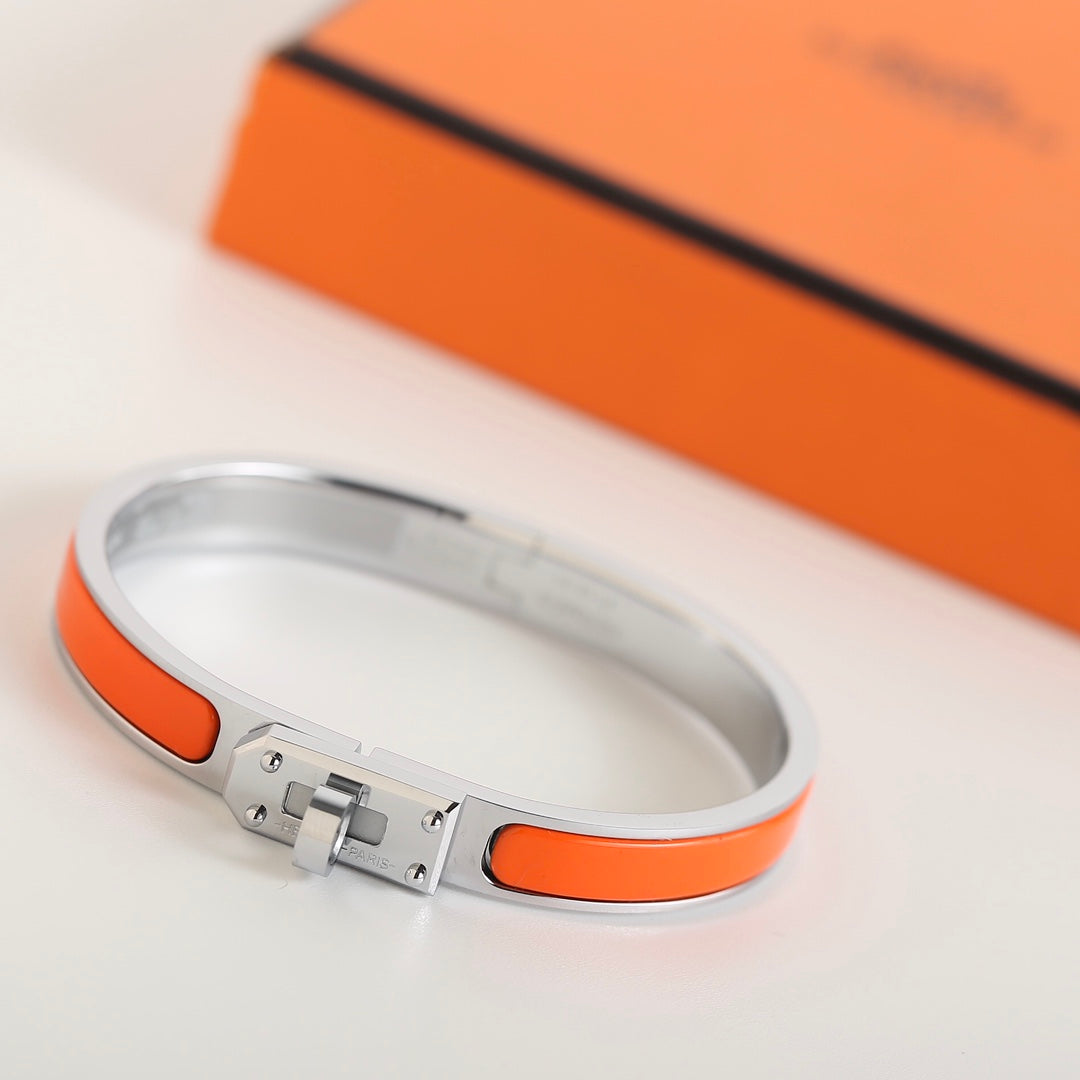 [⭐Veyra]HM KELLY ORANGE BRACELET