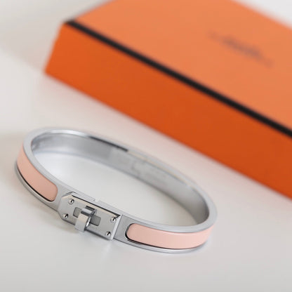 [⭐Veyra]HM KELLY LIGHT PINK BRACELET