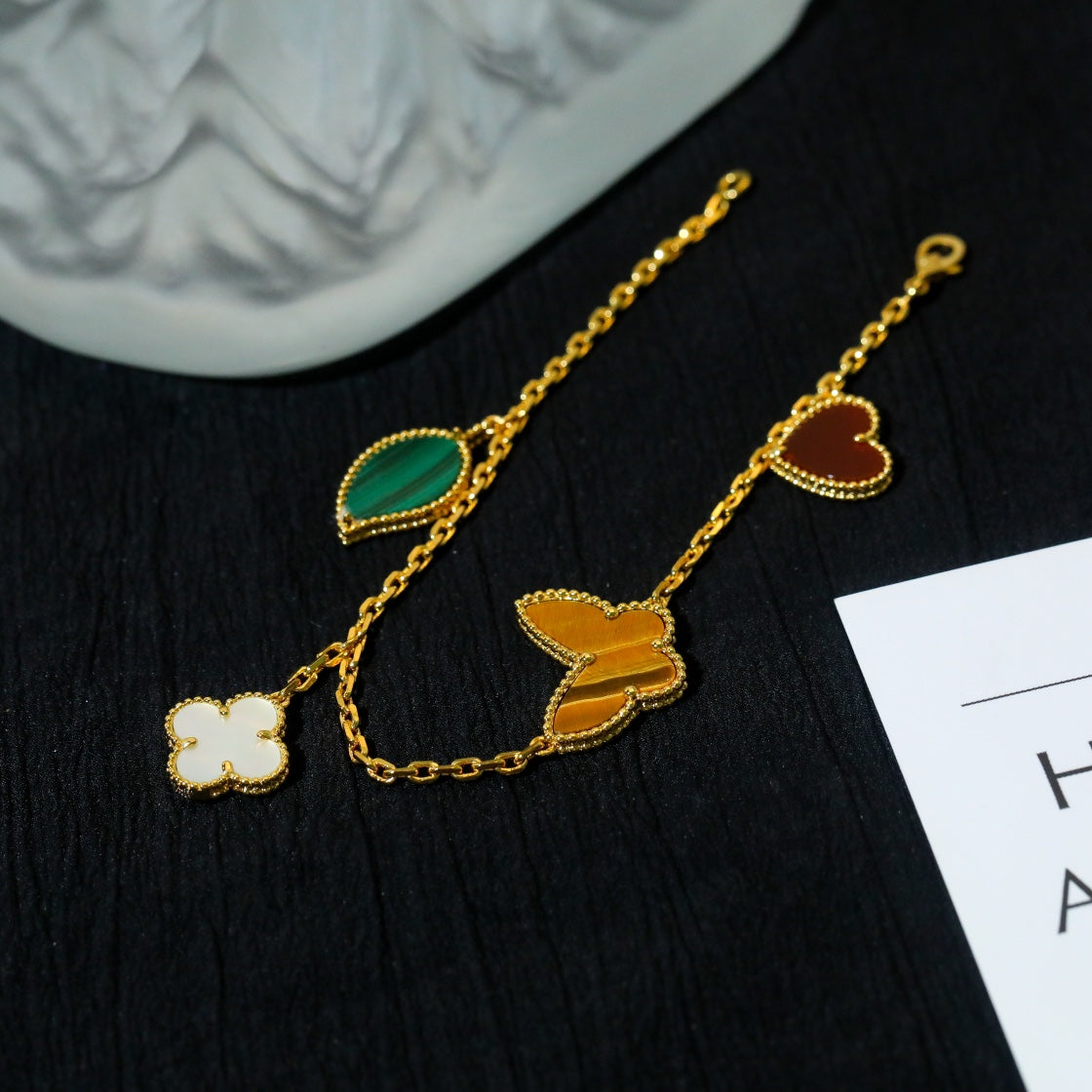 [⭐Veyra]Veyra SPRING 5 MOTIF GOLD BRACELET