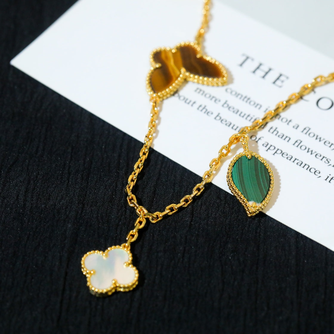 [⭐Veyra]Veyra SPRING 5 MOTIF GOLD BRACELET