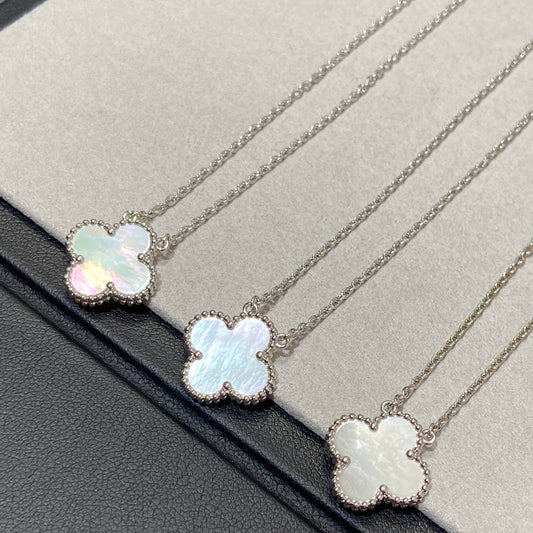 [⭐Veyra]CLOVER MEDIUM SILVER WHITE MOP NECKLACE