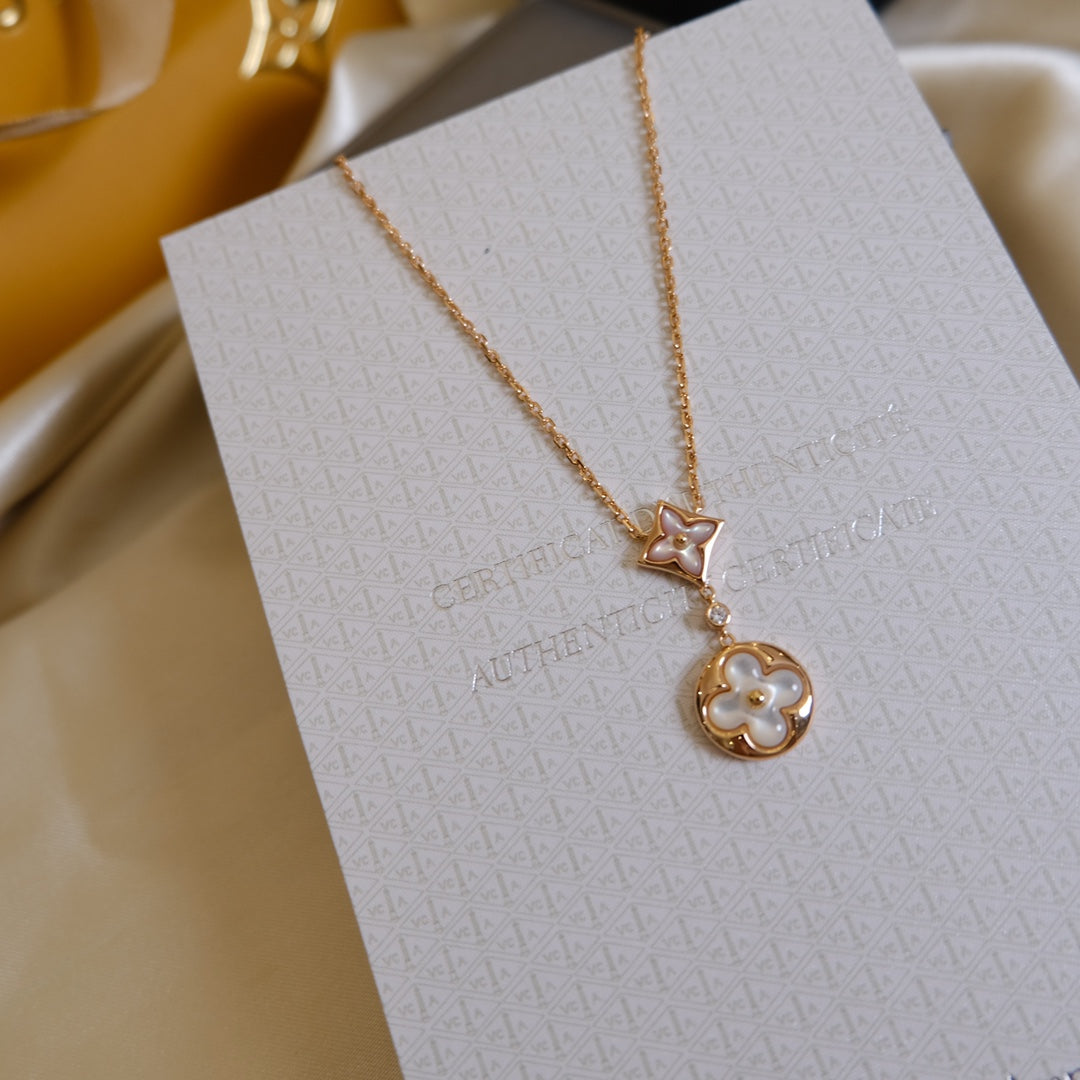[⭐Veyra]STAR AND SUN WHITE MOP 2 MOTIF PINK GOLD NECKLACE