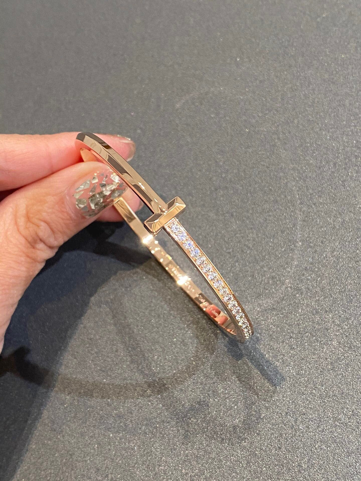 [⭐Veyra Jewels]NARROW T1 HINGED BANGLE DIAMOND PINK GOLD