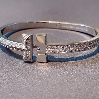 [⭐Veyra Jewels]T1 WIDE HINGED BANGLE DIAMOND PAVED BRACELET
