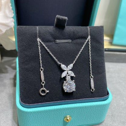[⭐Veyra Jewels]VICTORIA PENDANT SILVER DIAMOND NECKLACE
