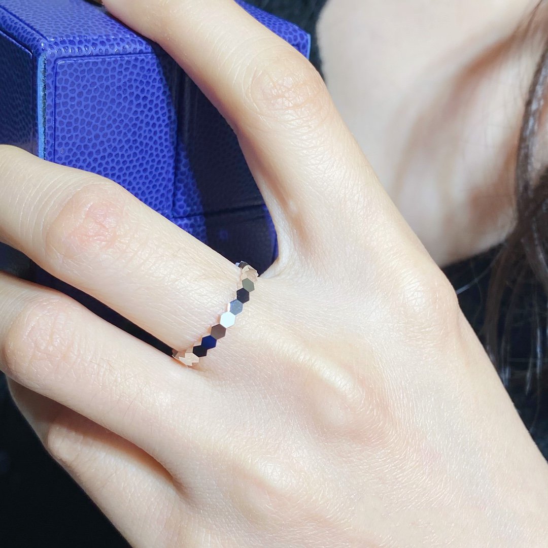[⭐Veyra]BEE LOVE SMALL RING