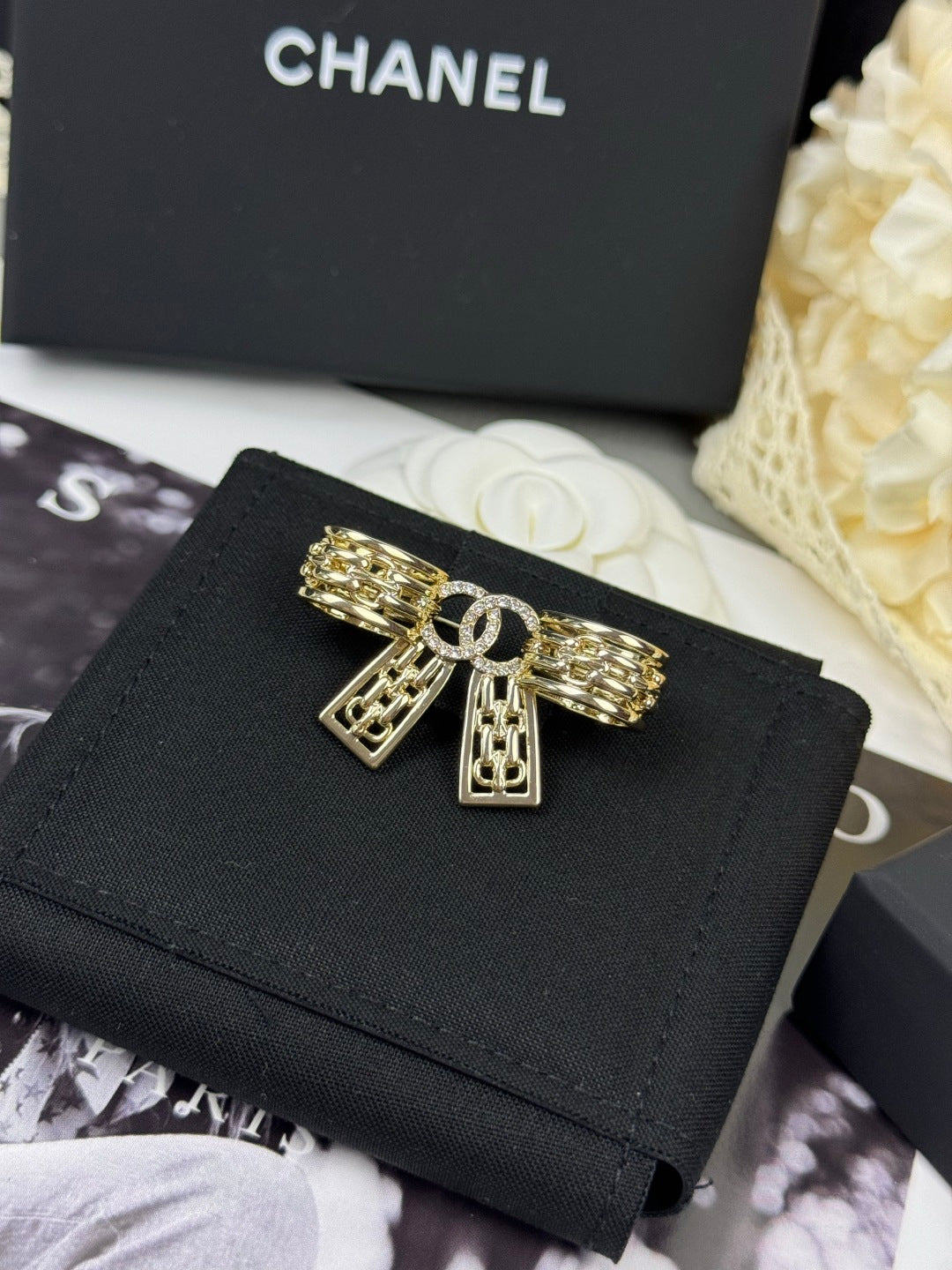 [⭐Veyra]25K Hollow Bow Brooch