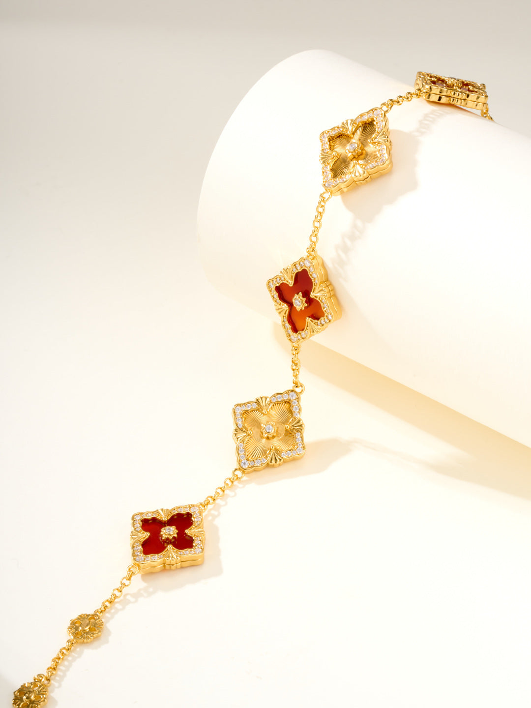 [⭐Veyra]B.C.L ENAMELED Five-Flower Bracelet（Various Colors) BIG SIZE