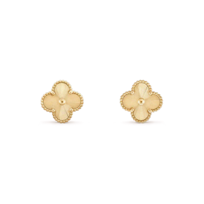 [⭐Veyra]CLOVER MINI 9.5MM LASER EARRINGS