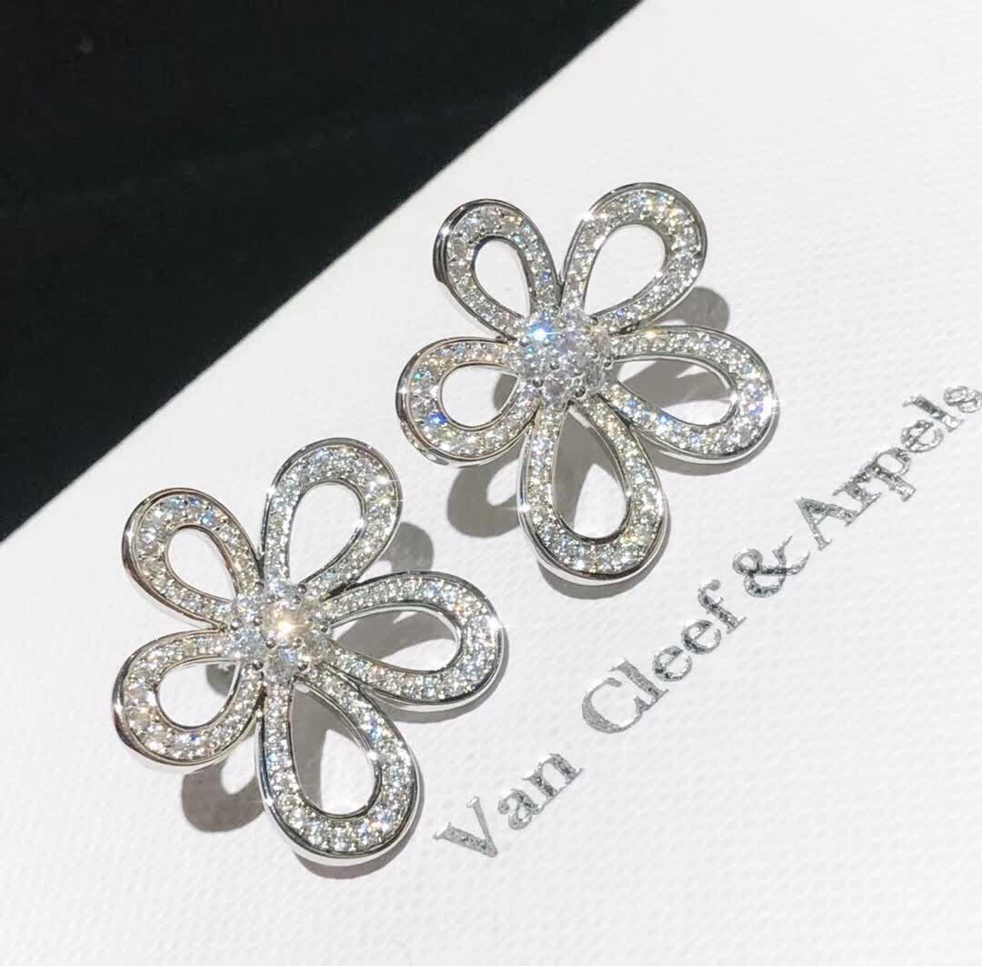 [⭐Veyra]FLOWERLACE EARRINGS FULL DIAMONDS