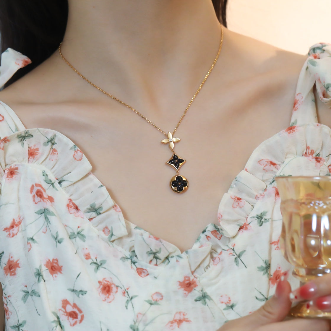 [⭐Veyra]STAR AND SUN ONYX PINK GOLD NECKLACE