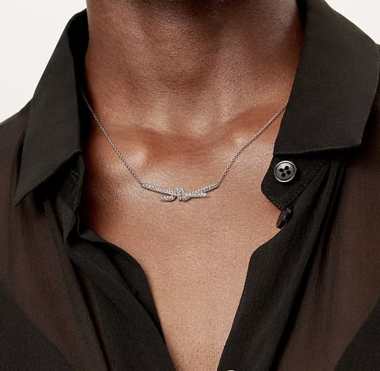 [⭐Veyra Jewels]KNOT PENDANT SILVER DIAMOND NECKLACE