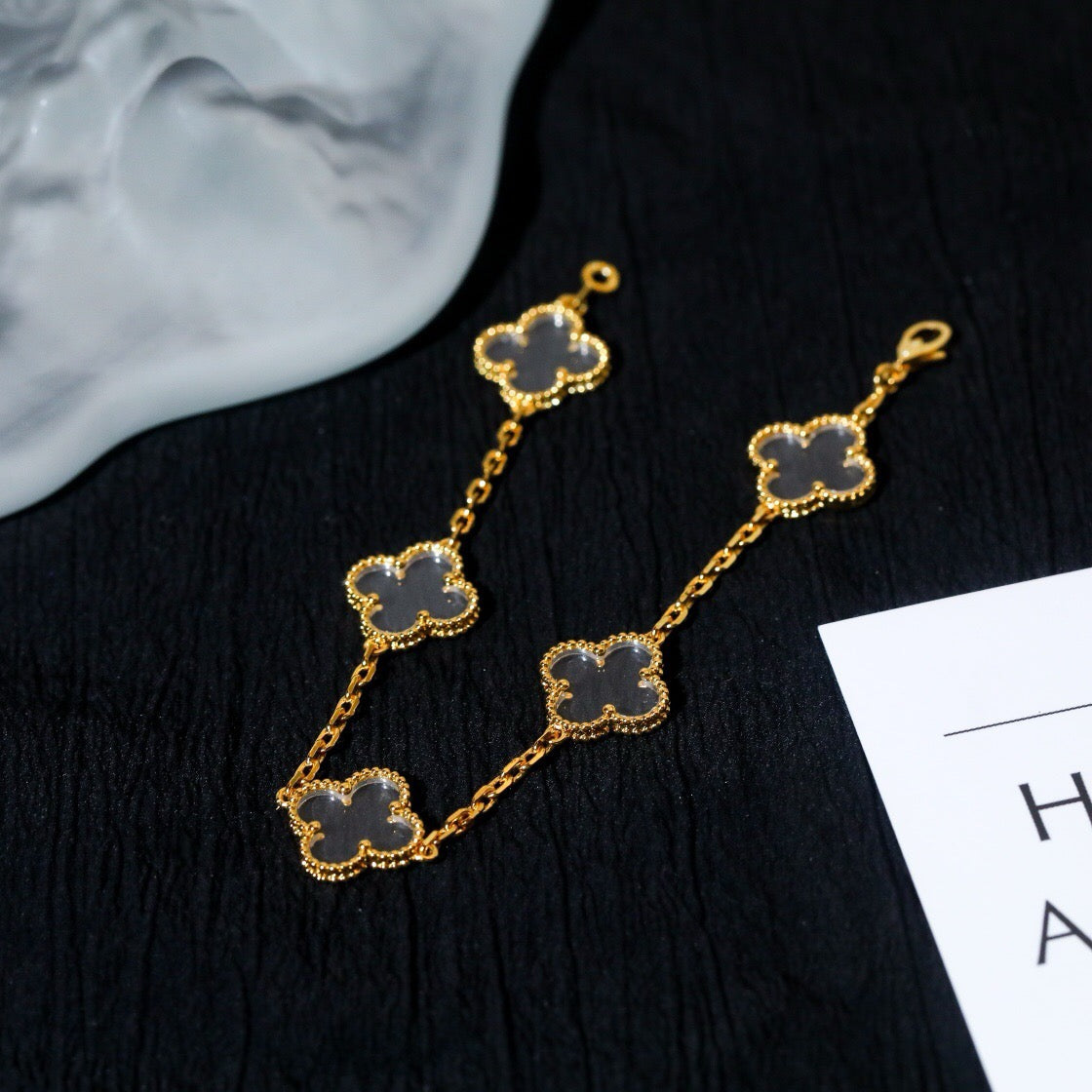 [⭐Veyra]CLOVER 5 MOTIF ROCK CRYSTAL BRACELET