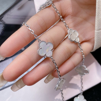 [⭐Veyra]CLOVER 10 MOTIFS WHITE MOTHER OF PEARL NECKLACE