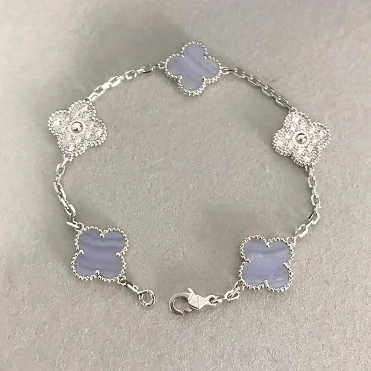[⭐Veyra] CLOVER 5 MOTIF PURPLE CHALCEDONY BRACELET COLLECTION
