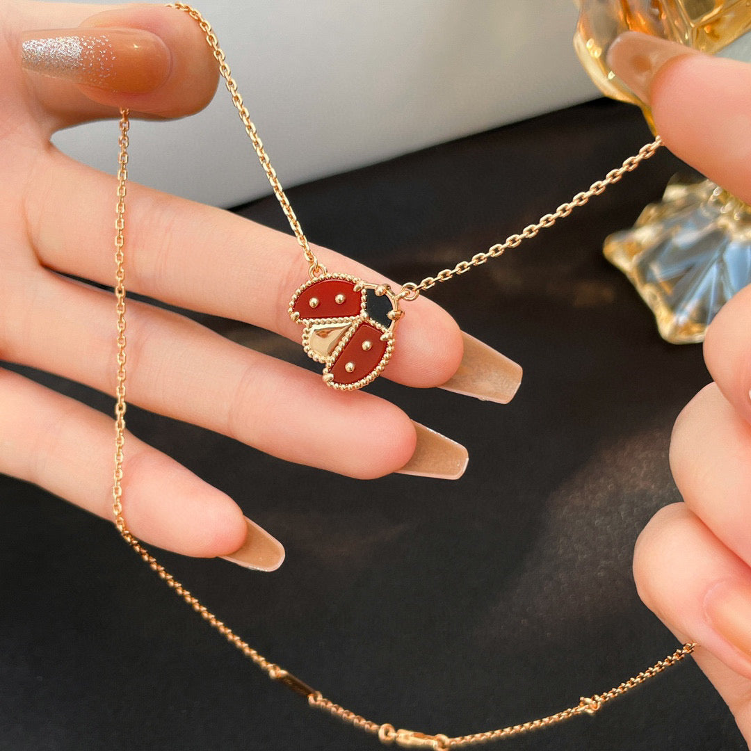 [⭐Veyra]Veyra  CARNELIANS LADYBUG NECKLACE