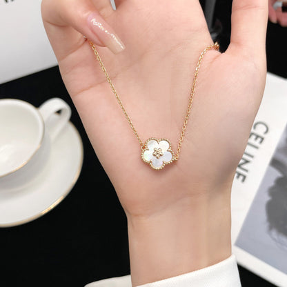 [⭐Veyra]Veyra WHITE MOP PLUM BLOSSOM  BRACELET