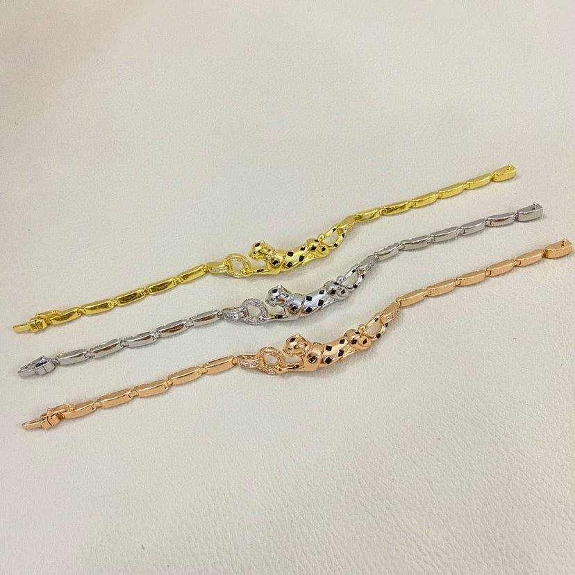[⭐Veyra]PANTHERE HALF DIAMOND ON CHAIN BRACELET