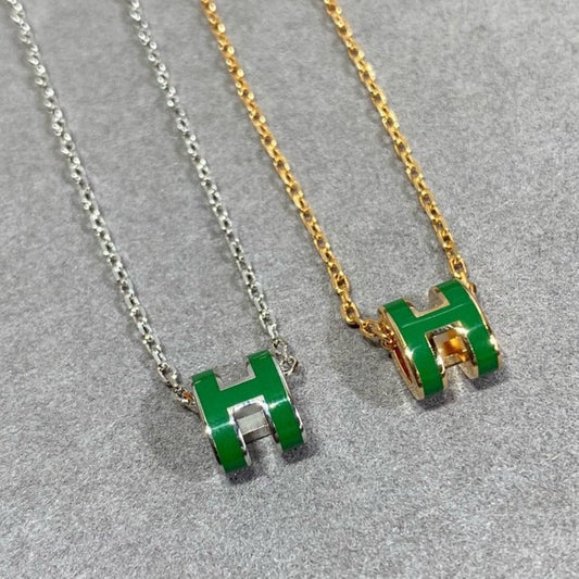 [⭐Veyra]POP H GREEN NECKLACE SILVER AND GOLD