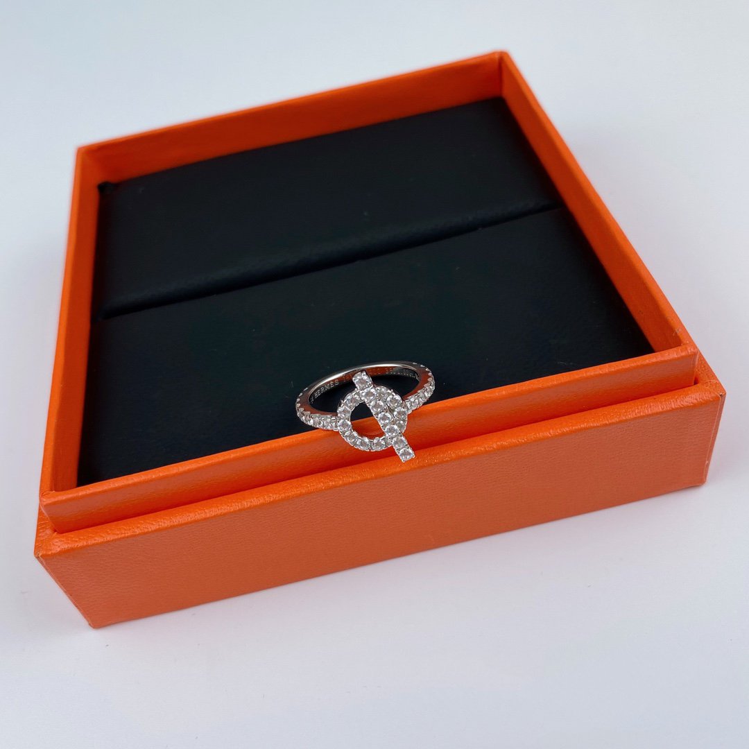 [⭐Veyra]ECHAPPEE RING SILVER DIAMOND