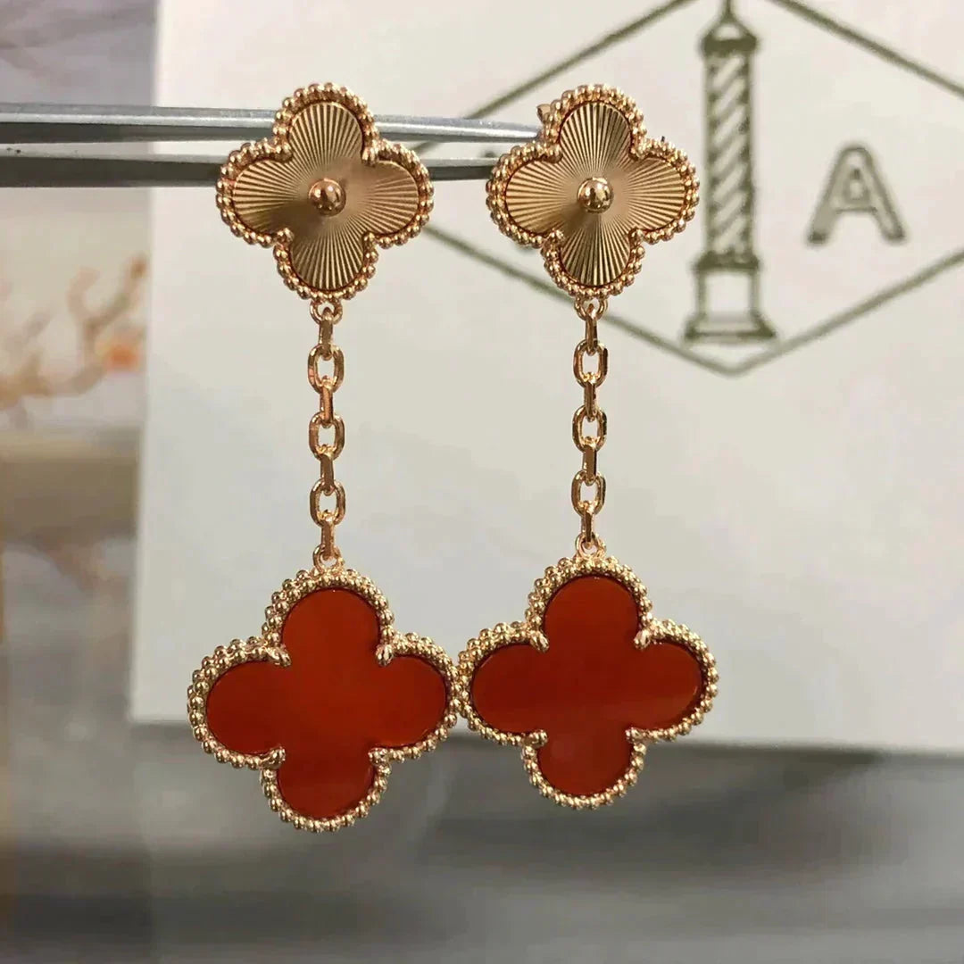 [⭐Veyra]CLOVER 2 MOTIF  LASER CARNELIAN EARRINGS