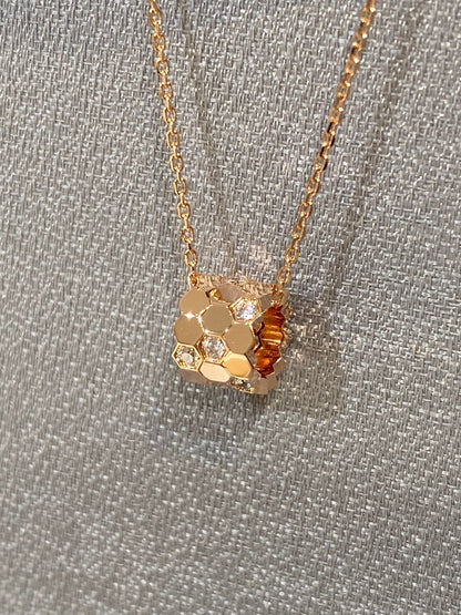 [⭐Veyra]BEE LOVE DIAMOND NECKLACE
