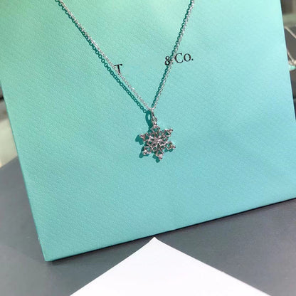 [⭐Veyra Jewels]STERLING SILVER SNOWFLAKE PENDANT NECKLACE