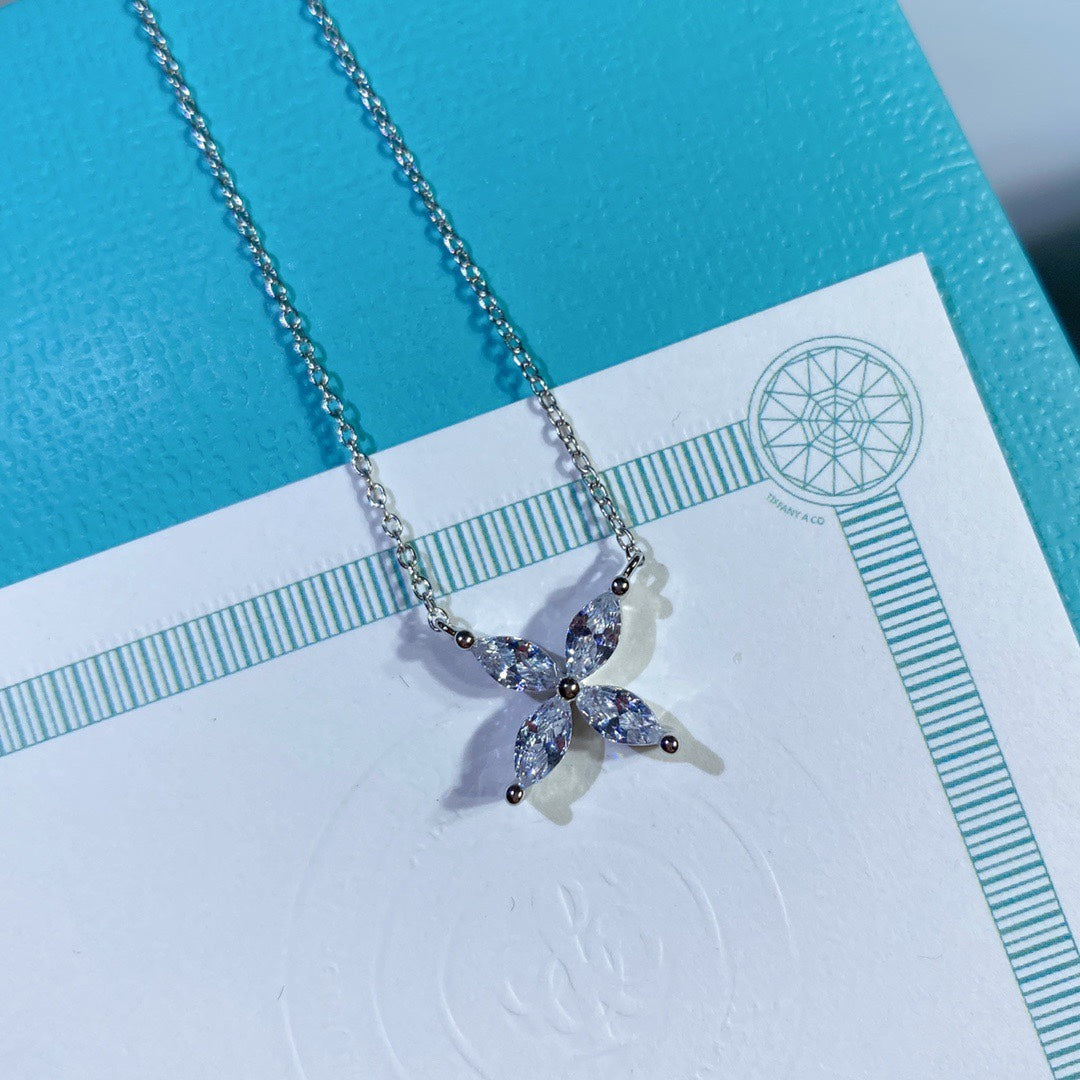 [⭐Veyra Jewels]PLATINUM AND DIAMOND VICTORIA PENDANT NECKLACE