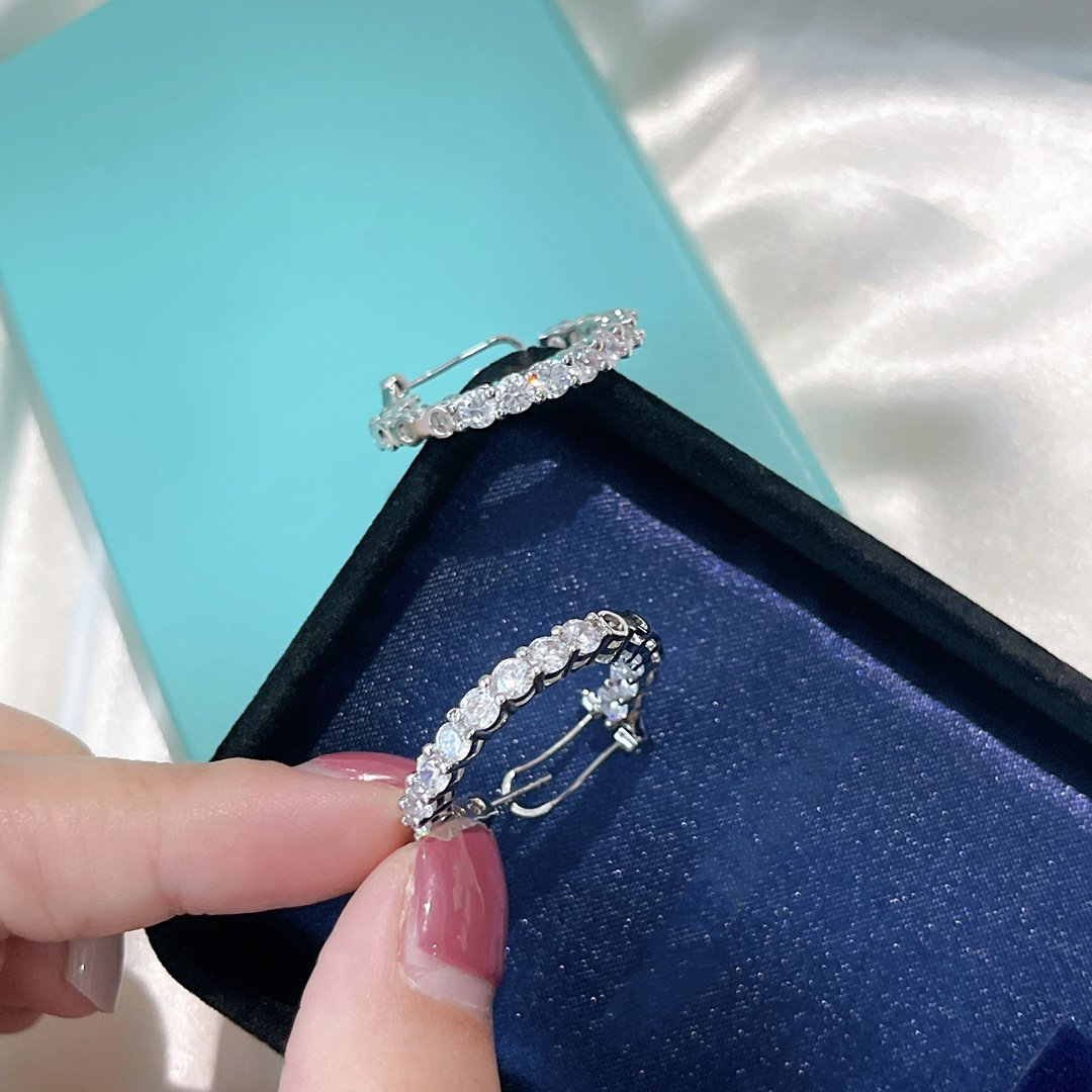 [⭐Veyra Jewels]SILVER DIAMOND HOOP EARRINGS