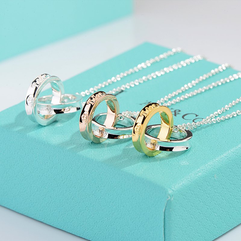 [⭐Veyra Jewels]NECKLACE FEMALE DOUBLE RING DOUBLE CIRCLE COUPLE PENDANT