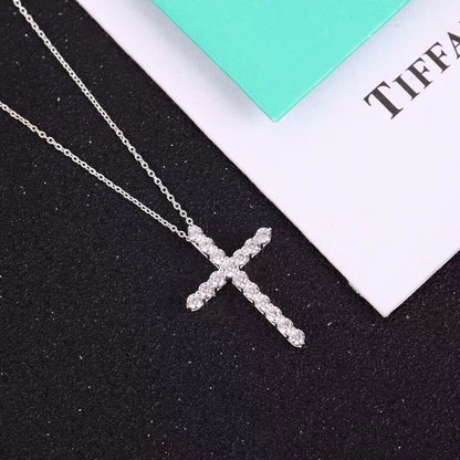 [⭐Veyra Jewels]MOISSANITE STONE CROSS PENDANT NECKLACE SIMULATED DIAMOND CROSS CHOKER
