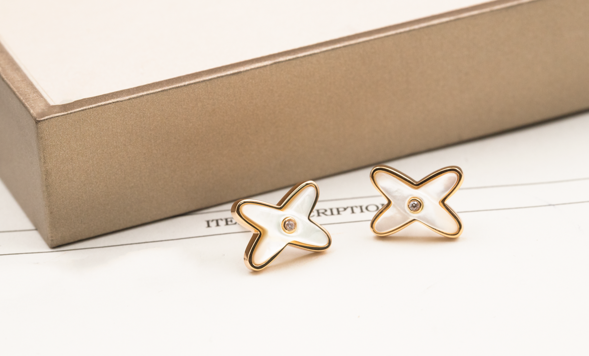 [⭐Veyra]JEUX DE WHITE MOP ROSE GOLD DIAMOND EARRINGS