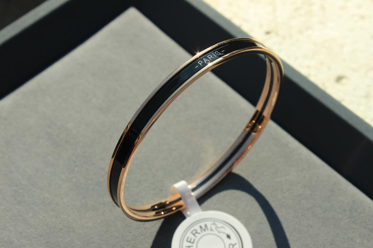 [⭐Veyra]HM UNI BANGLE BAG