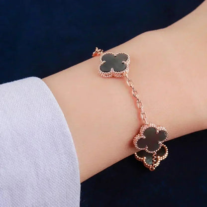 [⭐Veyra] CLOVER 5 MOTIF GRAY MOP BRACELET COLLECTION