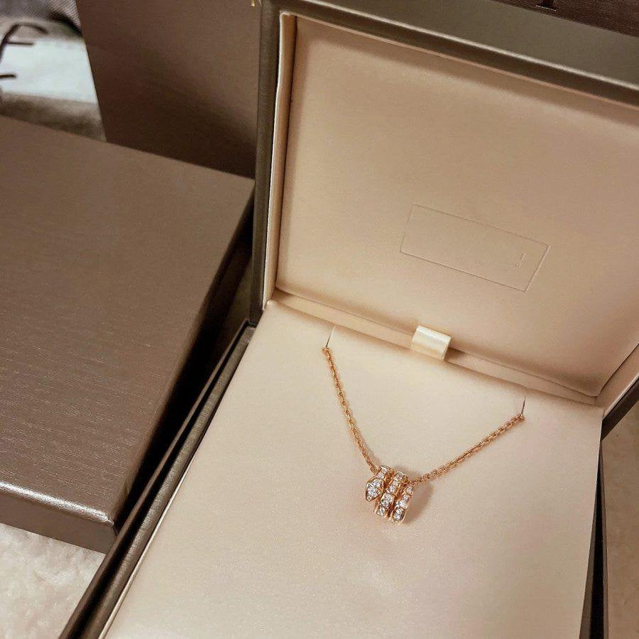 [⭐Veyra]SERPENTI PINK GOLD NECKLACE DOUBLE RING DIAMOND