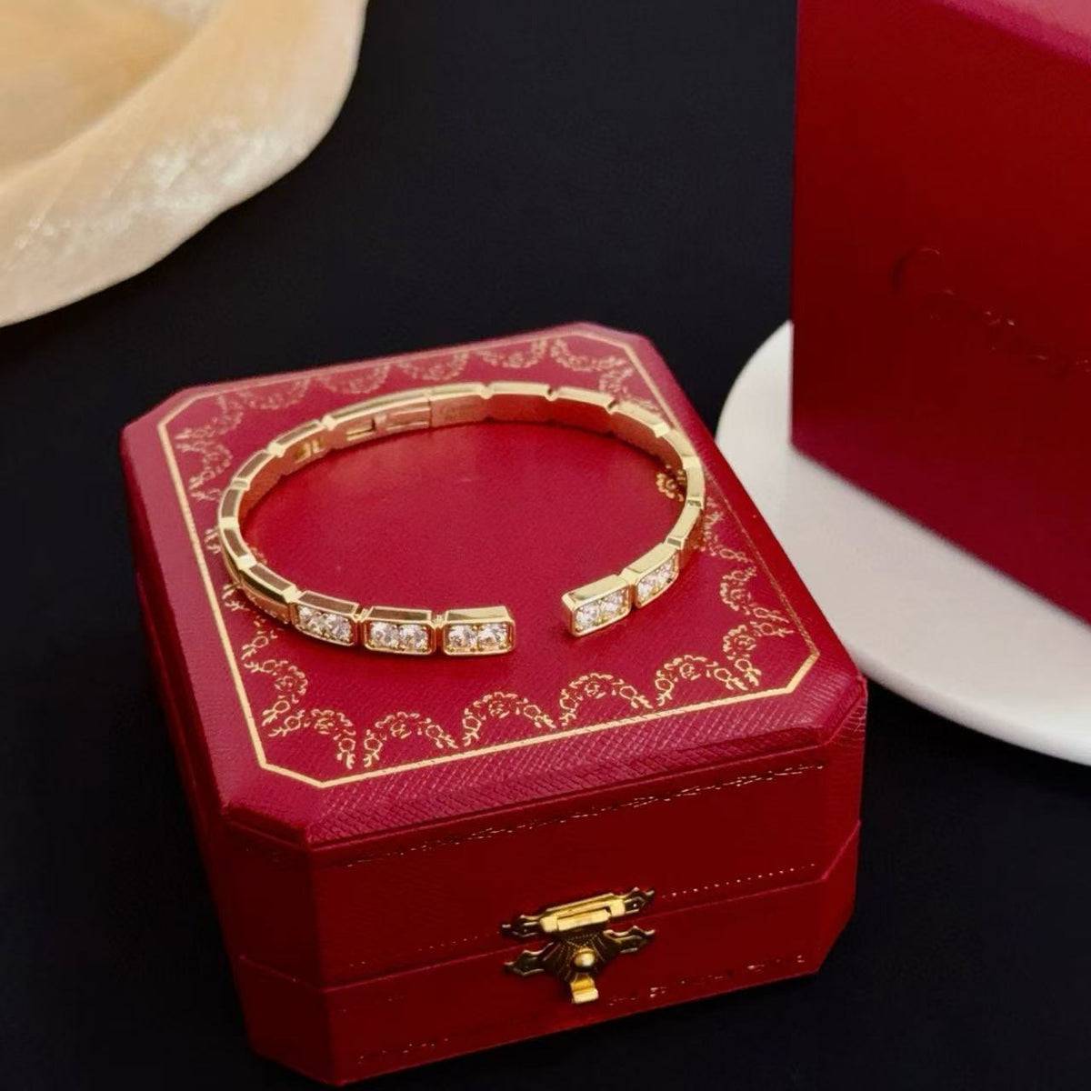 [⭐Veyra jewelrys]LOVE DIAMOND OPEN  BRACELET