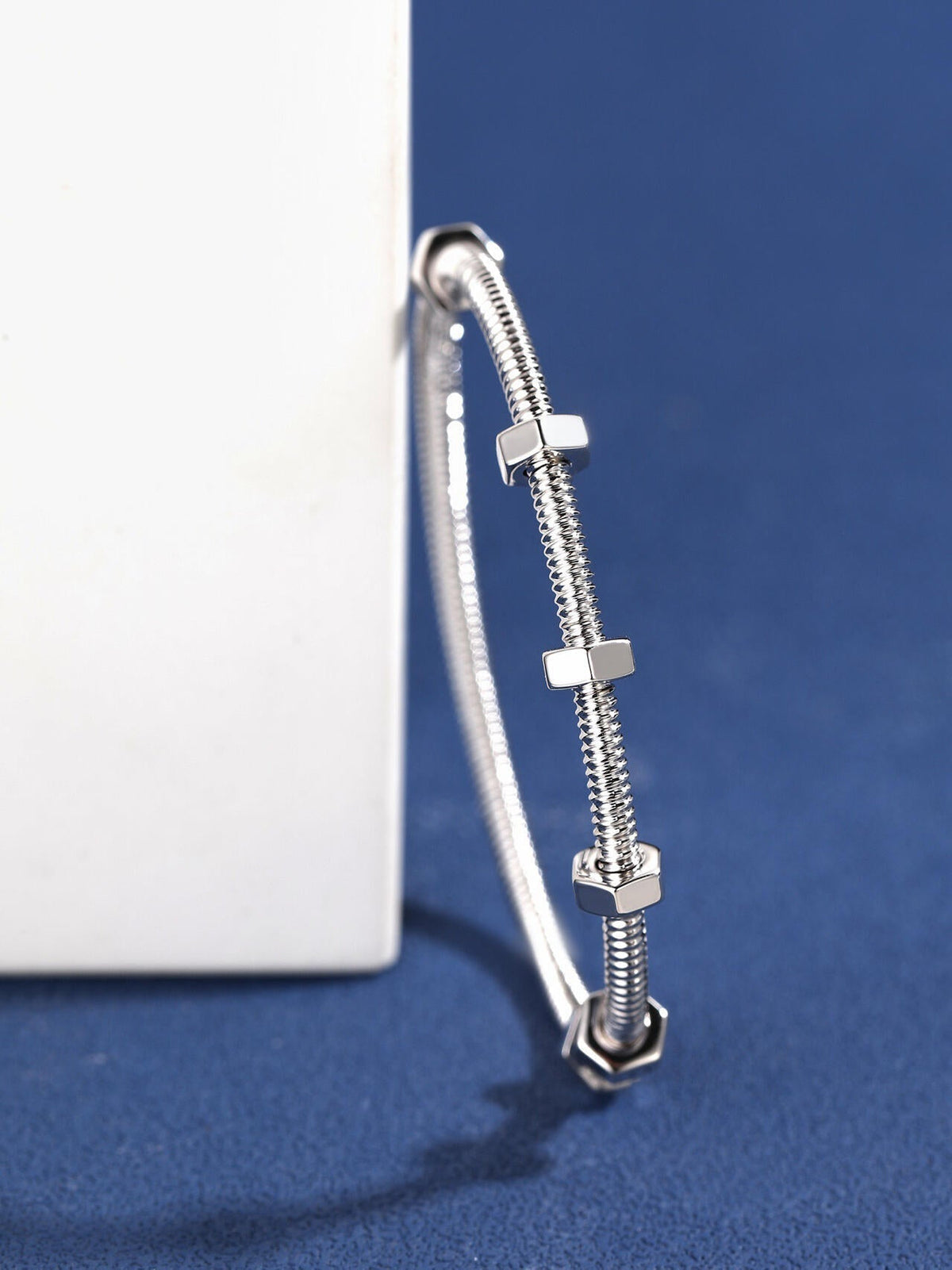 [⭐Veyra jewelrys]CT THREADED BRACELET