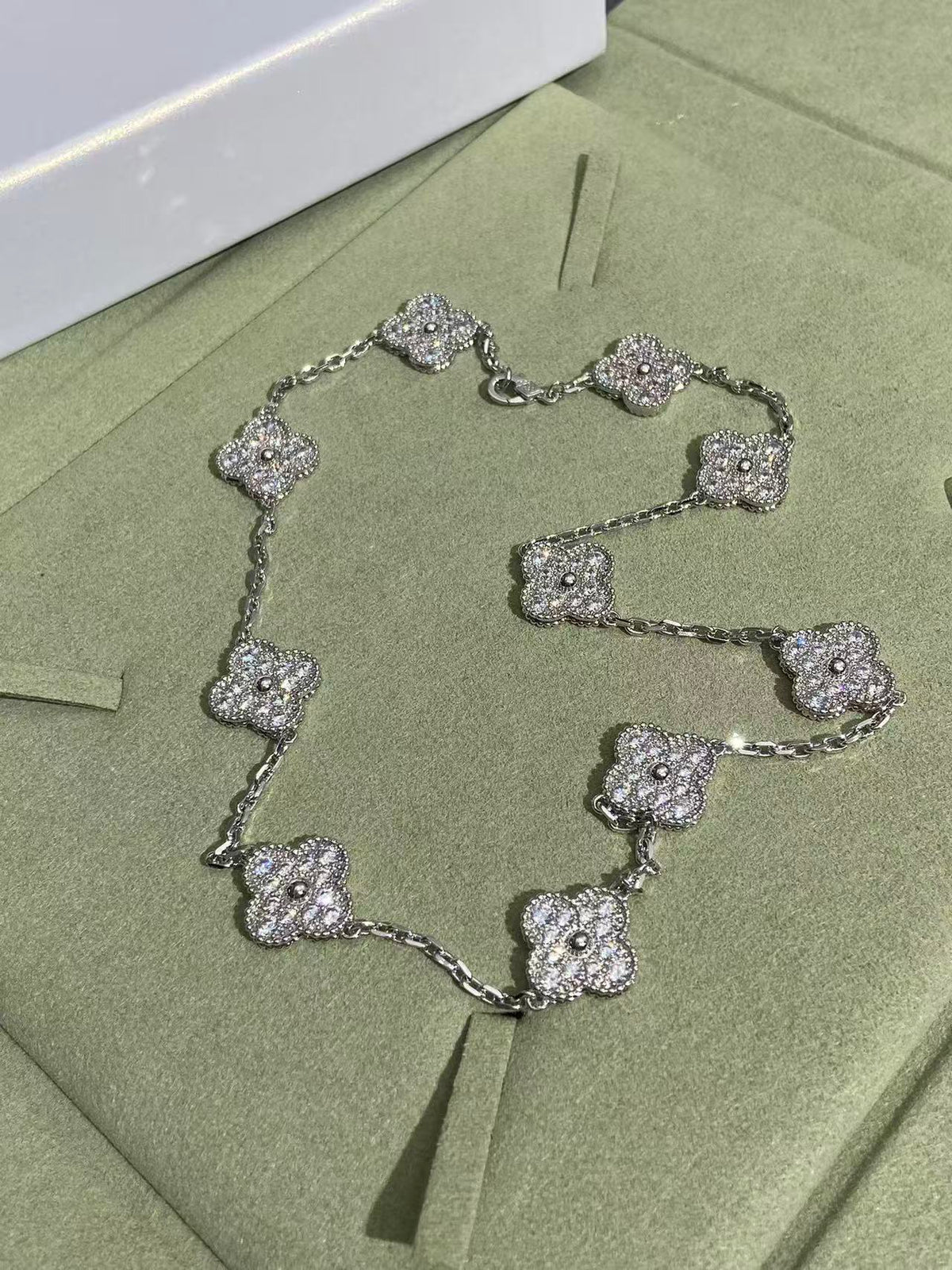 [⭐Veyra]CLOVER 10 MOTIFS  FULL DIAMOND NECKLACE