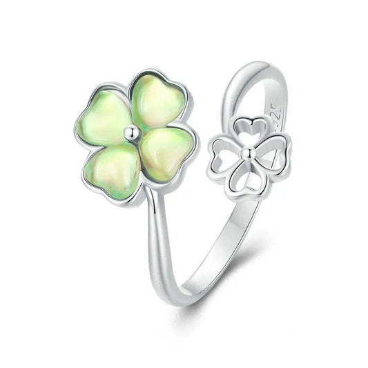 White Gold Plated ⭐Lucky Four-Leaf Clover Ring