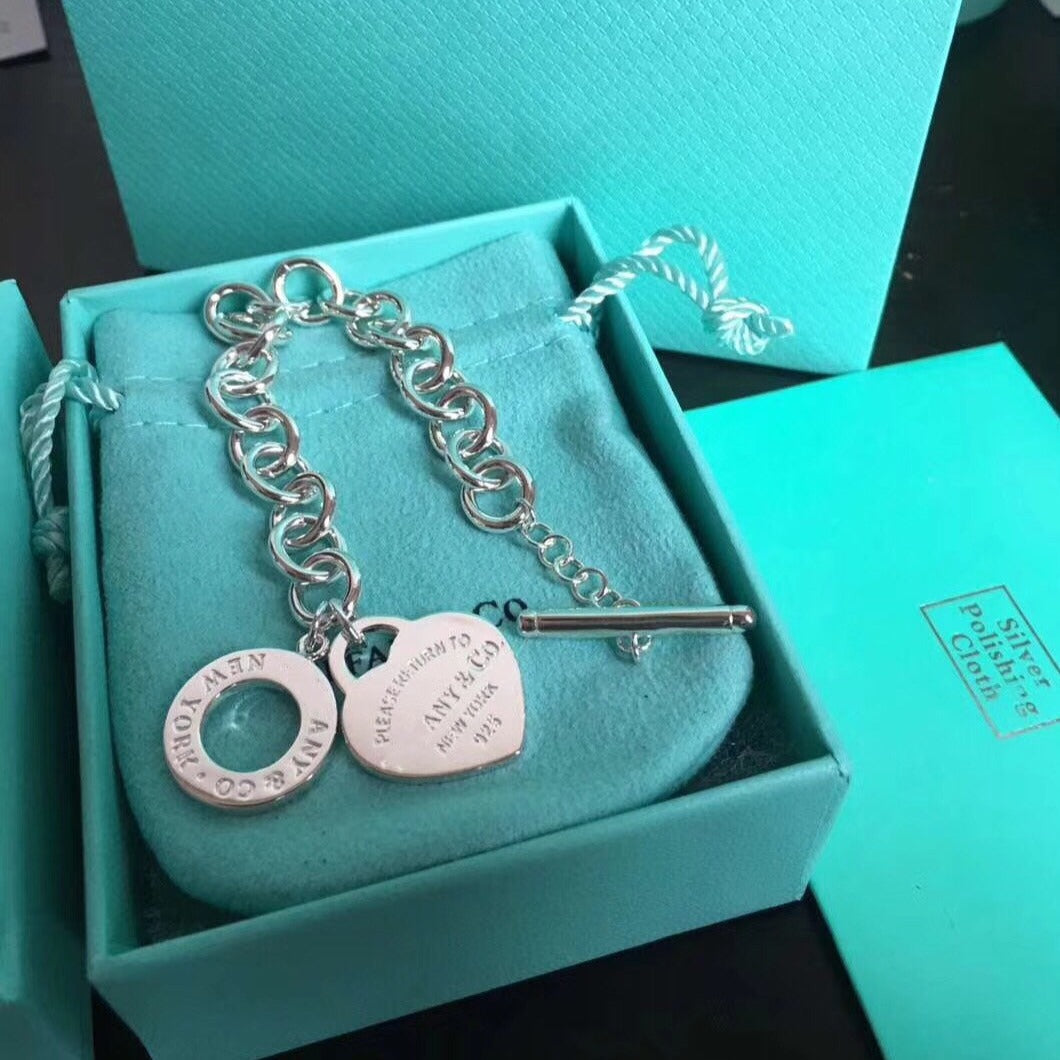 [⭐Veyra Jewels]LOVE HEART PIN BUCKLE RETURN TO TIF SILVER BRACELET