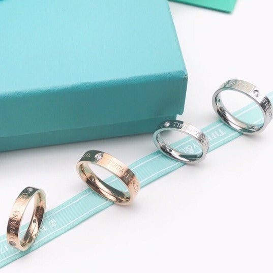 [⭐Veyra Jewels]THREE-DIAMOND RING