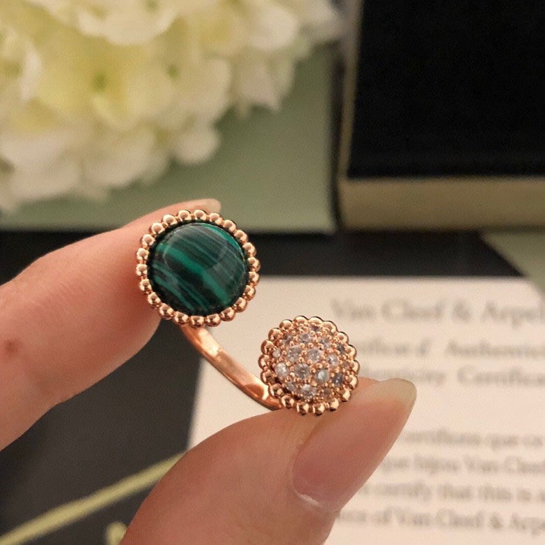 [⭐Veyra]PERLEE COULEURS DIAMOND ROSE GOLD BETWEEN THE FINGER RING